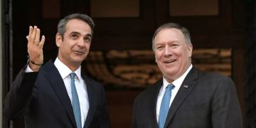 mike pompeo athen