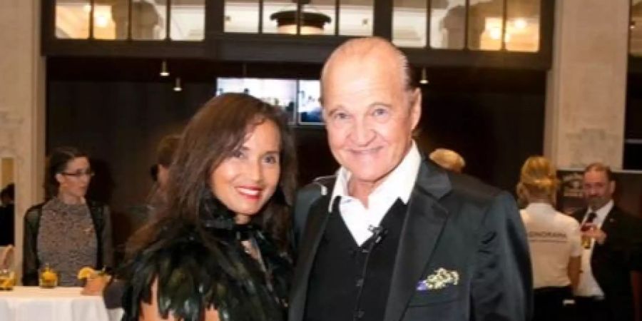 Toni Nicole Matti Casinorama