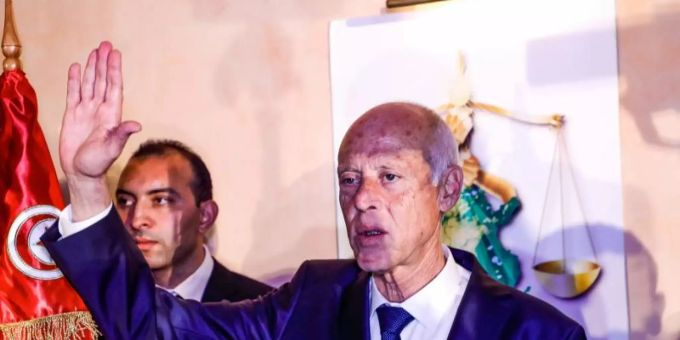 Der parteilose Verfassungsrechtler Kaïs Saïed ist Präsident von Tunesien. Präsident Tunesien