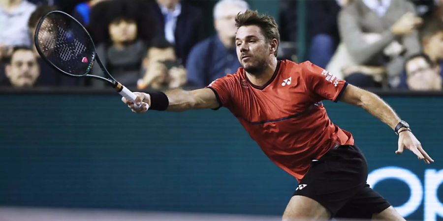 Sechs Tage reichten, um wieder fit zu werden: In Paris-Bercy zeigte sich Stan Wawrinka effizient und gewann zweimal im Tiebreak