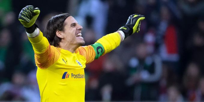 Stolzer Papi: Bei Yann Sommer läuft es derzeit nicht nur sportlich nach Wunsch. Yann Sommer Borussia Mönchengladbach