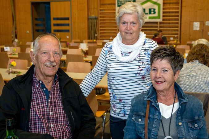 Vlnr.: Ueli Grüenig, Theres Furigo und Rösli Zbinden.