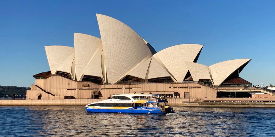 Das weltberühmte Sydney Opera House will in den kommenden zwölf Monaten mit mehr als 230 Aufführungen und vielen australischen und internationalen Stars seinen 50. Geburtstag feiern.