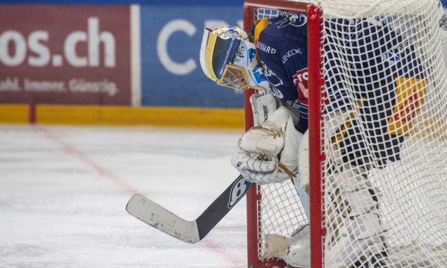 Goalie Leonardo Genoni fordert «eine knallharte Analyse der Fehler».
