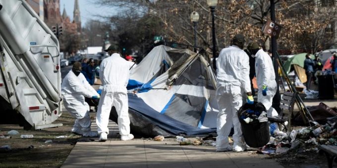 Washington - Polizei räumt Obdachlosen-Camp unweit des Weissen Hauses in Washington