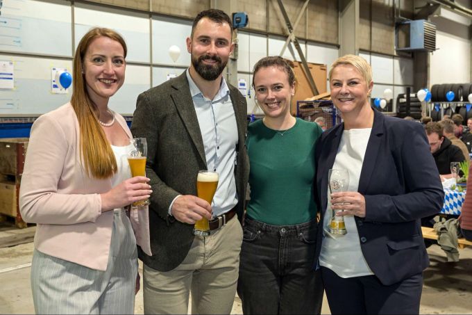 Seline, Matthias, Sara und Manuela.