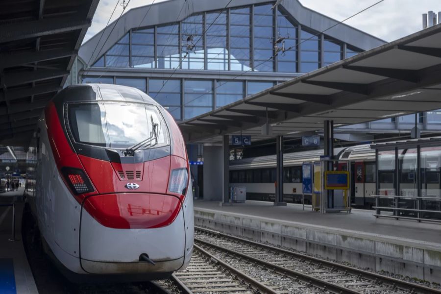 Auch die SBB sind von dem Streik betroffen. Der Fernverkehr wurde weitgehend eingestellt.