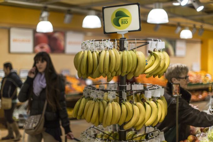 Manche Kunden sprechen von einem Biozwang bei der Migros. bio kunden