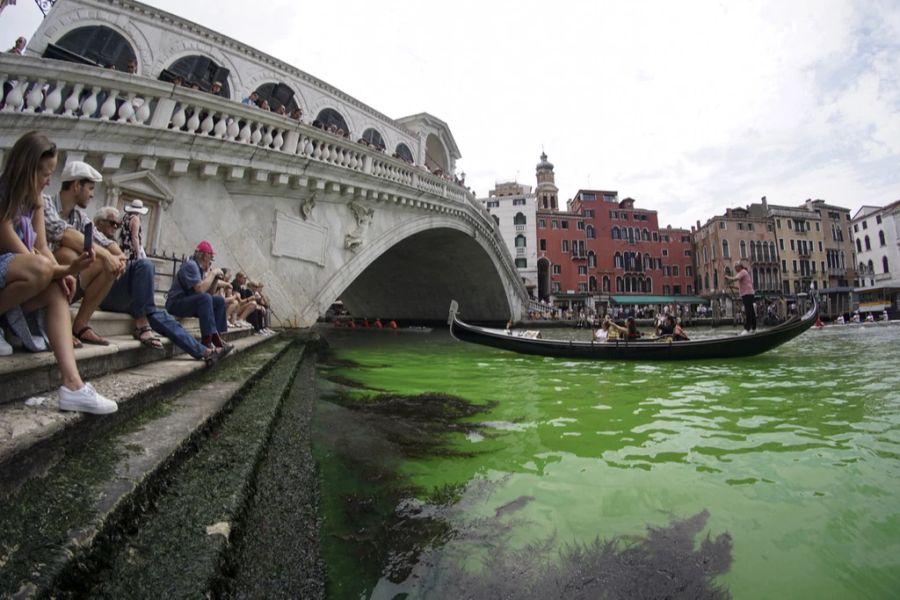 Unklar ist aber, wie die Flüssigkeit in den Canale gelangte.