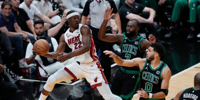Jimmy Butler (22) von der Miami Heat in Aktion – und auf Kurs in den Final der NBA. NBA