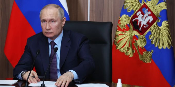 Schon wieder muss ein russischer Vizeverteidigungsminister gehen. Der «Schlächter von Mariupol» muss seinen Posten wieder räumen. ukraine-krieg