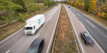 lastwagen deutschland autobahn