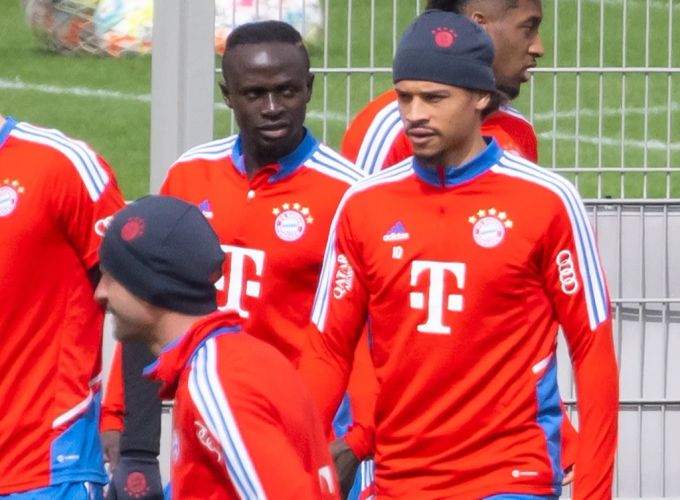 Auch bei Bayern hats geknallt, erinnert Daniil Medvedev: Sadio Mané schlug Leroy Sané nach der 0:3-Pleite gegen ManCity ins Gesicht. Daniil Medvedev