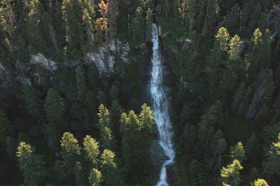 Wasserfall Ova da Surlej.