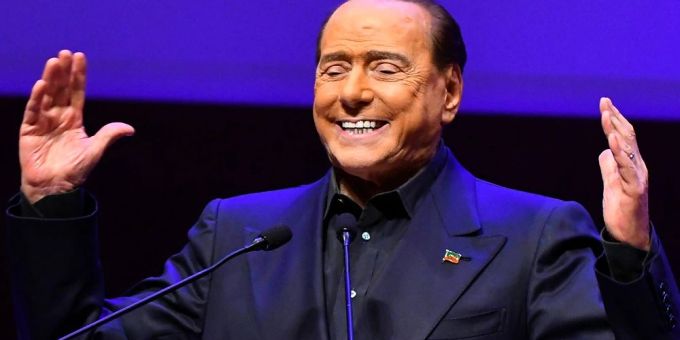 Silvio Berlusconi während einer Wahlkampfveranstaltung im Februar 2023. Silvio Berlusconi