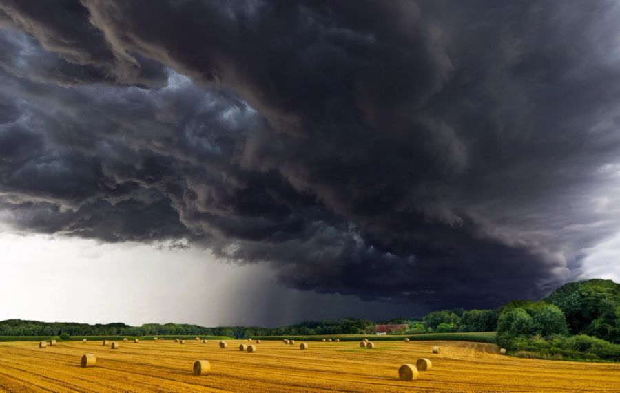 Unwetter treten heutzutage laut Axa nicht nur intensiver, sondern auch kurzfristiger auf.