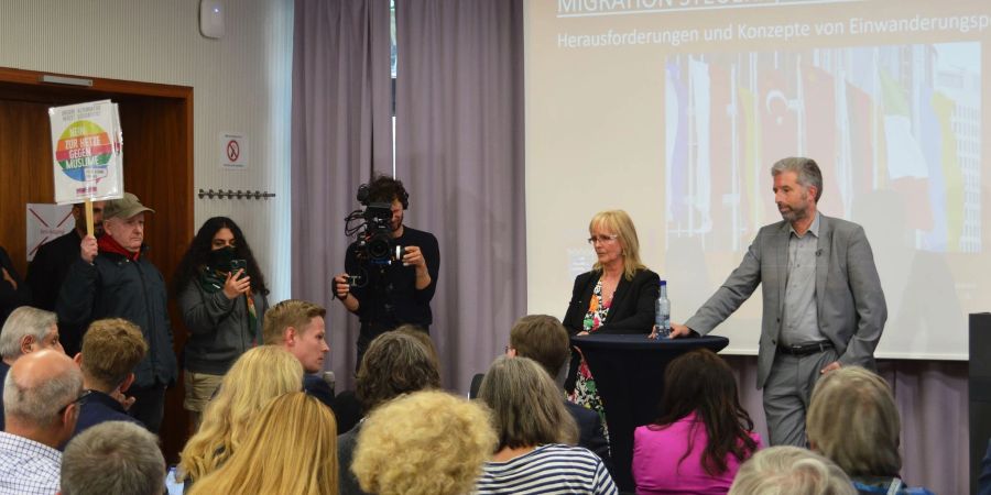 Mit umstrittenen Äusserungen hat der Tübinger Oberbürgermeister Boris Palmer heftige Kritik auf sich gezogen.