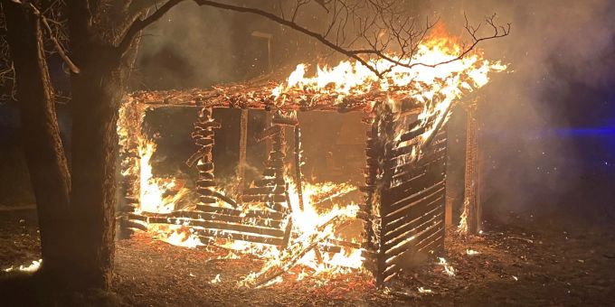 Holzhüttenbrand in Schaffhausen. Holzhüttenbrand in Schaffhausen.