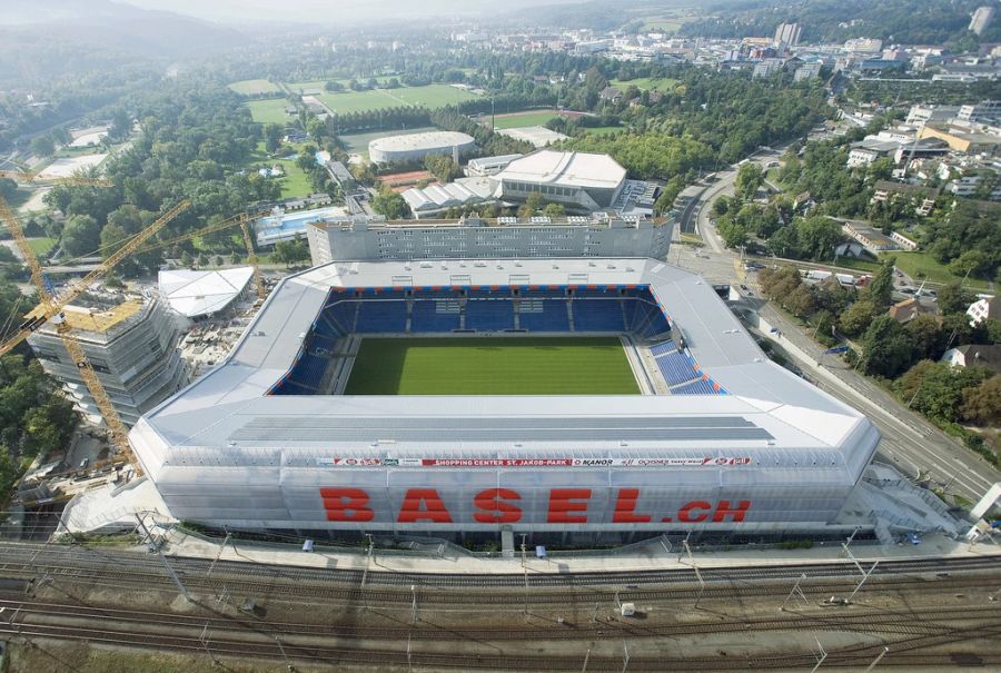 ...oder im St. Jakob-Park in Basel.