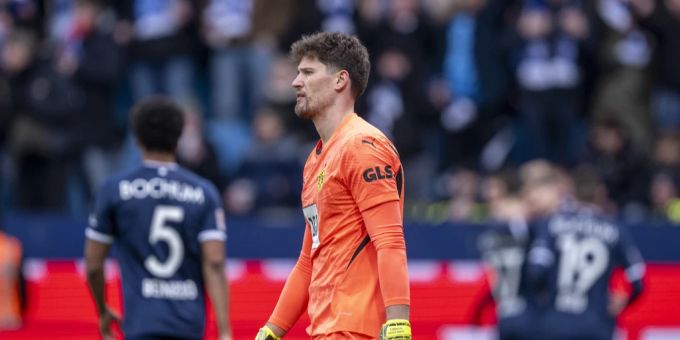 Gregor Kobel und der BVB sind in der Bundesliga im Formtief. BVB