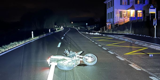 Am Motorrad entstand Sachschaden von mehreren hundert Franken. Sachschaden