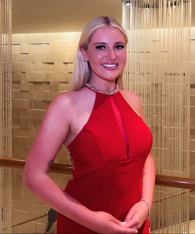 Milla (seit 2024 Miss England) sagt, sie die Teilnehmerinnen seien nur zum Angaffen da gewesen. Miss England