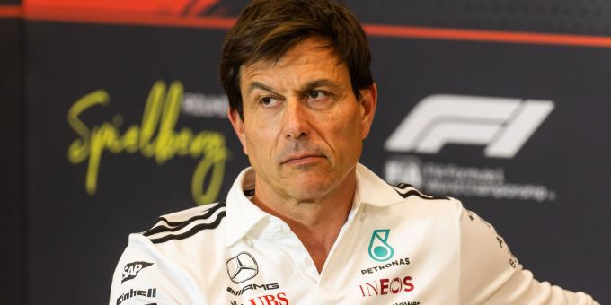 Toto Wolff sucht die Mercedes-Fahrerpaarung für 2026. Toto Wolff Formel 1