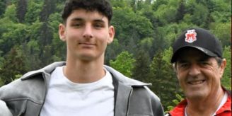Beim FC Münsingen - FC Thun ehrt Nachwuchsarbeit mit schöner Geste Beim FC Münsingen - FC Thun ehrt Nachwuchsarbeit mit schöner Geste