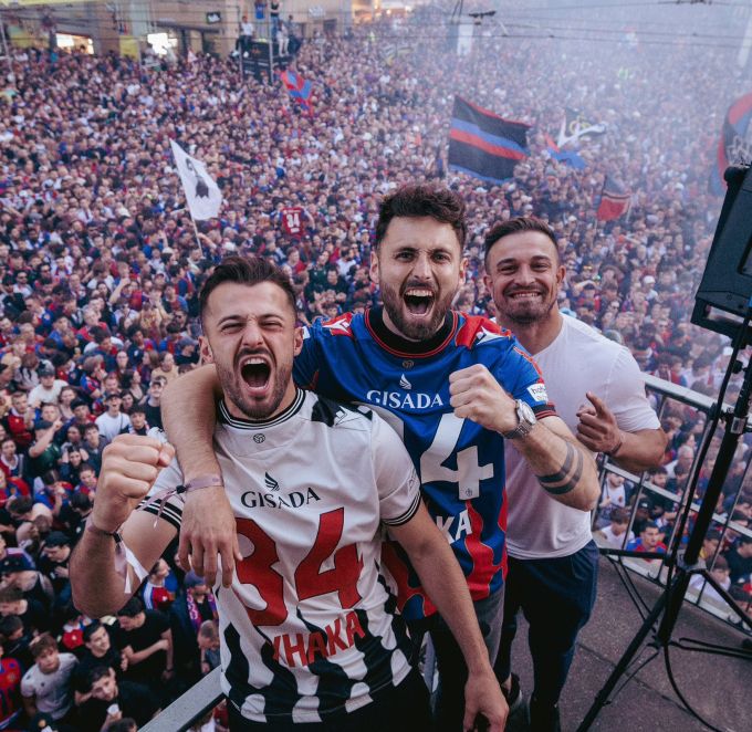Der FC Basel feiert seinen Meistertitel am Barfi. FC Basel Barfüsserplatz