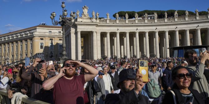 Vatikan Menschen Papst