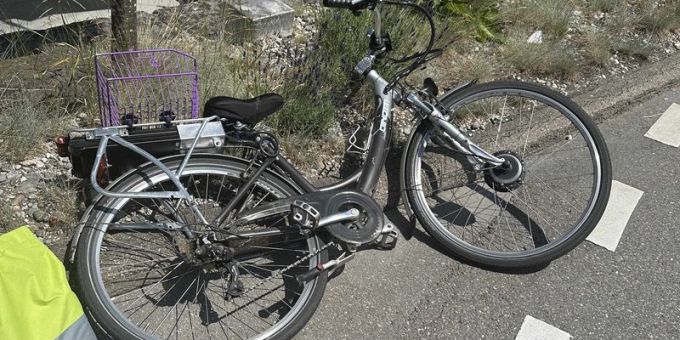 Herisau AR: Velofahrerin in Kreisel angefahren. Herisau AR