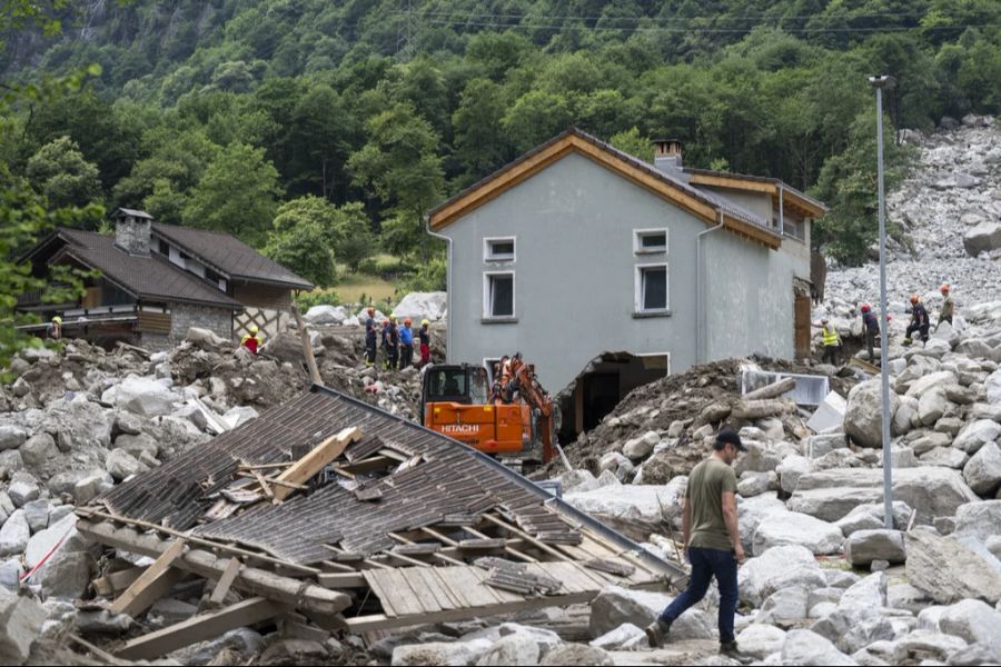 Die Gerölllawine riss mehrere Häuser mit.