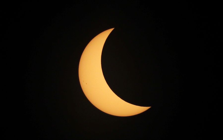 Am Mittwoch um zirka 19.25 Uhr beginnt die partielle Sonnenfinsternis vielerorts.