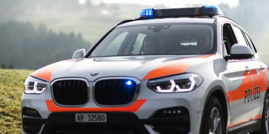 Die Kantonspolizei Appenzell Ausserrhoden sucht unbekannte Männer, die an einer tätlichen Auseinandersetzung beteiligt waren. (Symbolbild)