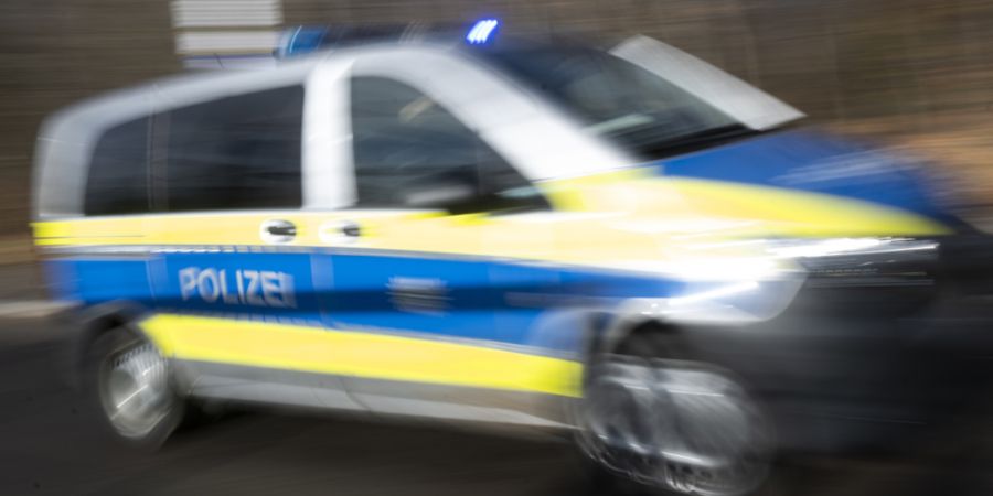 Bei einem Unfall am Tüllinger Berg in Lörrach wurden zwei Personen schwer verletzt - die Polizei sucht Zeugen. (Symbolbild)