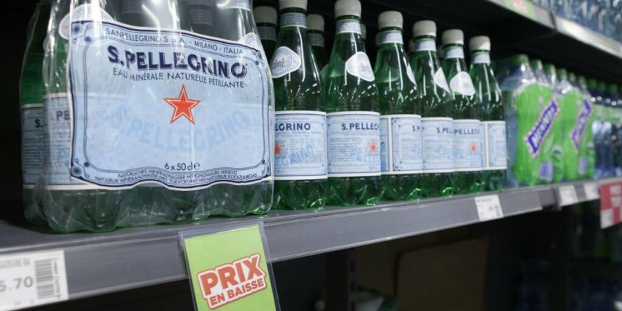 Auch die Marke San Pellegrino gehört zu Nestlés Wassergeschäft. (Archivbild)