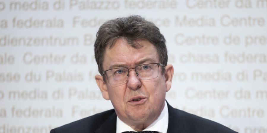 Energieminister Albert Rösti setzt sich für ein neues Stromabkommen mit der EU ein. Die zuständige Ständeratskommission ist dem Bundesrat knapp gefolgt. (Archivbild)