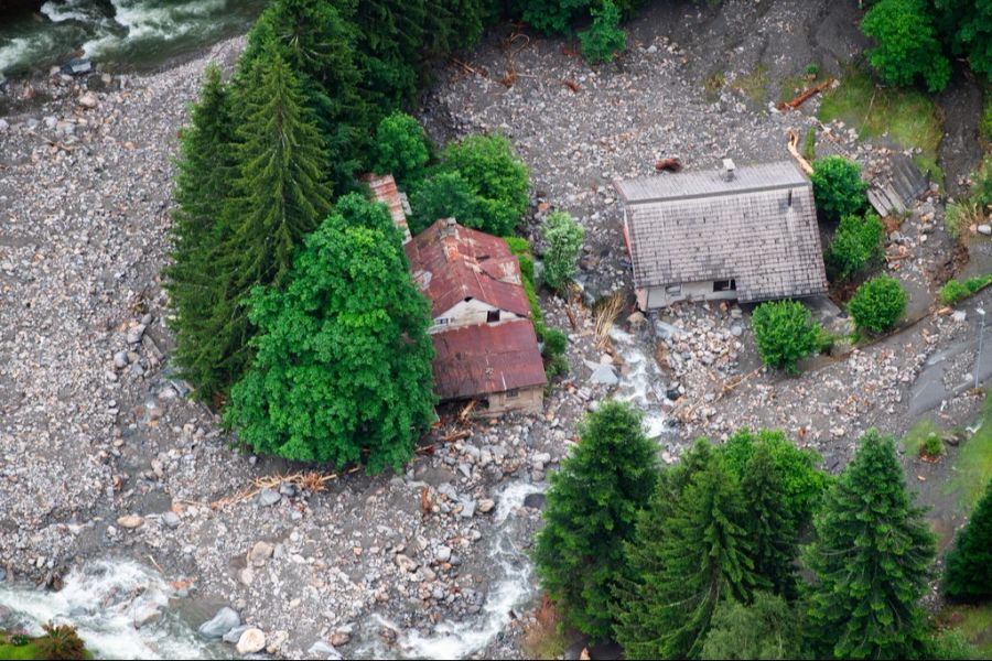 Im Val Bavona kamen drei Menschen in einem Erdrutsch ums Leben. Eine vierte Person wird noch vermisst.