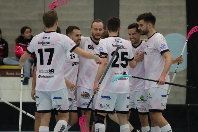 Der UHC Pfannenstiel kann auf eine aussergewöhnliche Bilanz in der Vorrunde zurückschauen. Bei zehn Saisonspielen konnten gleich fünf Spiele in der Verlängerung für sich entschieden werden. UHC Pfannenstiel