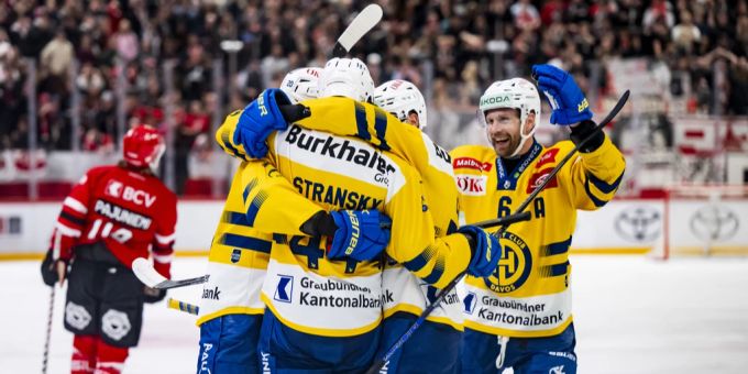 Davoser Jubel in Lausanne: Der HCD schiesst sechs Tore, darunter zwei Shorthander. HC Davos