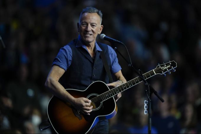 Bruce Springsteen veröffentlicht 1982 sein Album «Nebraska». Es gilt als wegweisend für eine Generation von Musikern. (Archivbild) Bruce Springsteen