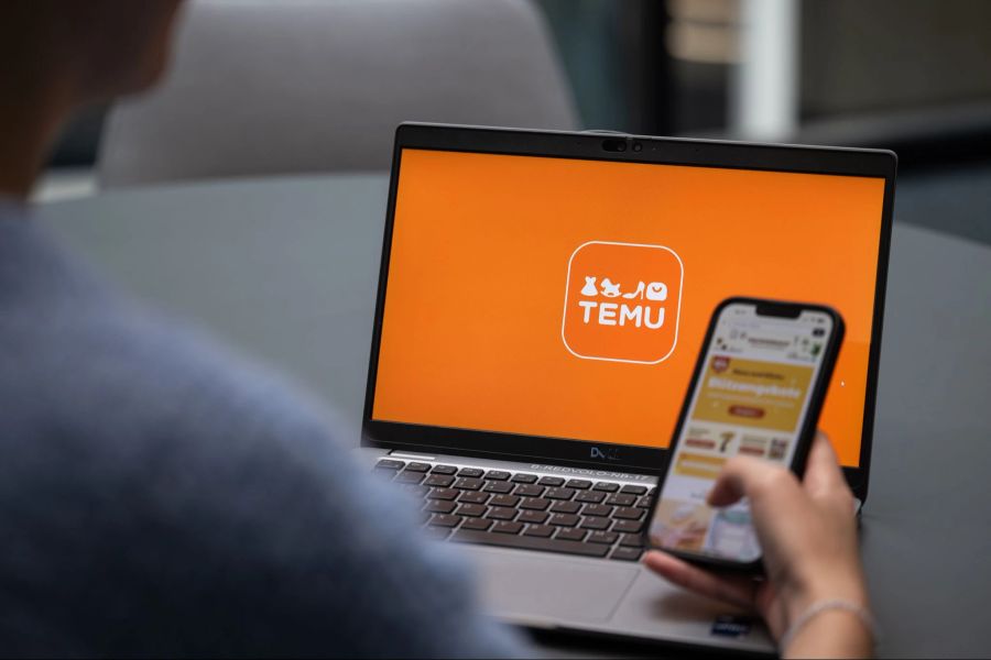 Laptop mit Temu Logo