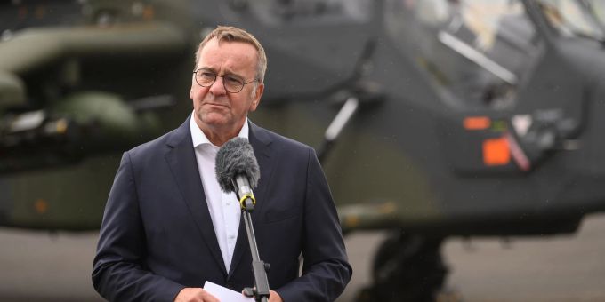 Der Bundesverteidigungsminister Boris Pistorius (SPD) will die Bundeswehr so schnell wie möglich fit für künftige Bedrohungen machen. (Archivbild) Der Bundesverteidigungsminister Boris Pistorius (SPD) will die Bundeswehr so schnell wie möglich fit für künftige Bedrohungen machen.