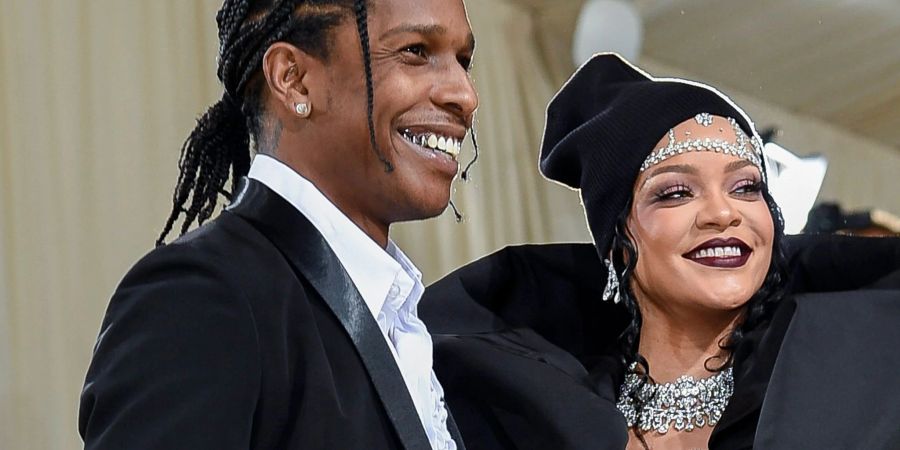 Sie sind seit vielen Jahren ein Paar und haben zwei gemeinsame Kinder - Rihanna und der Rapper Asap Rocky.