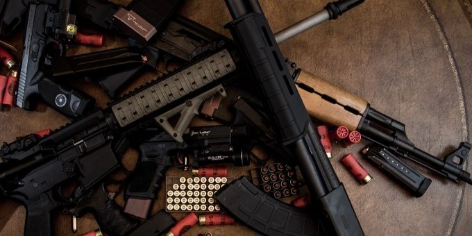 St. Gallen - 21-Jähriger hortet Waffen – in seinem Kinderzimmer!