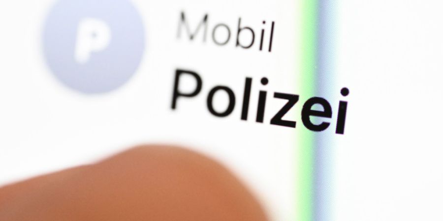 Die Kantone Nidwalden und Obwalden führen den digitalen Polizeiposten ein. (Symbolbild)