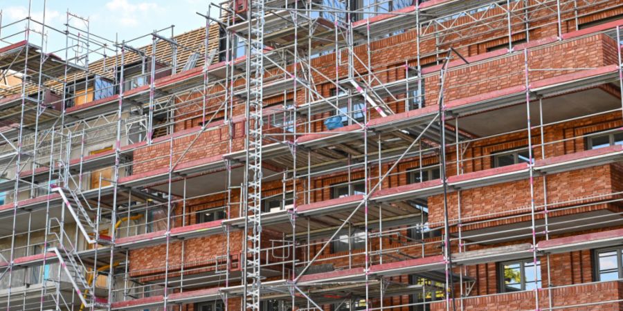 Der Kanton Aargau will Baubewilligungen schneller erteilen. (Symbolbild)