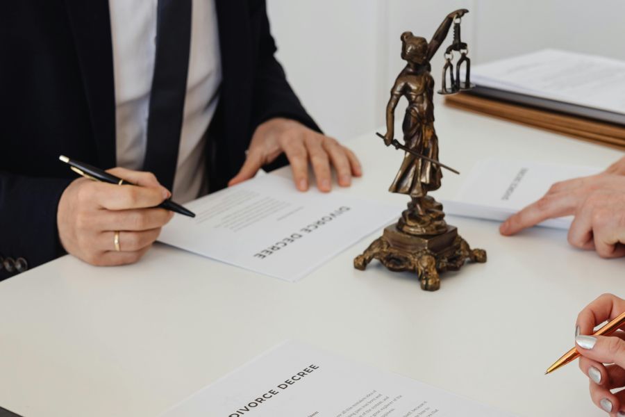 Auch bei Scheidungen soll künftig gelten: Verweigerter Sex darf nicht als Schuldgrund gewertet werden. (Symbolbild)