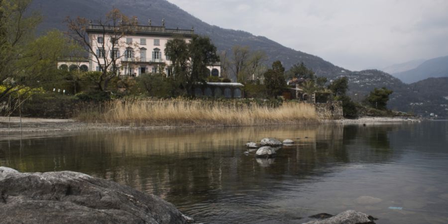 Ziehen auch in der kalten Jahreszeit Besucherinnen und Besucher an: Die Brissago-Inseln im Lago Maggiore. (Archivbild)