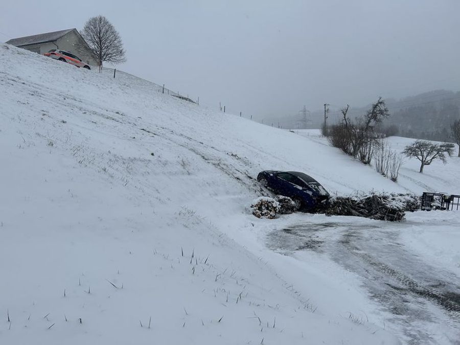 Der Mann blieb unverletzt.